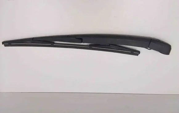 Hyundai Tucson TL Rear wiper blade arm