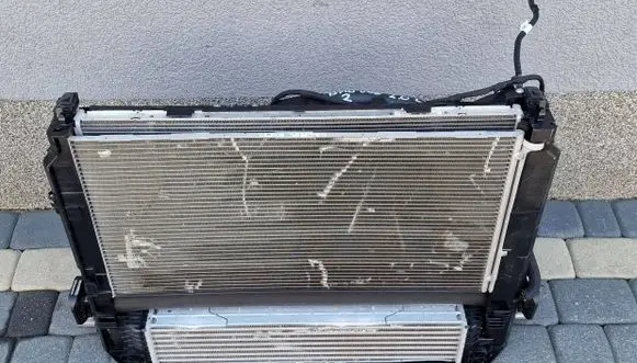 BMW 2 Active Tourer U06 Refrigerator 251363