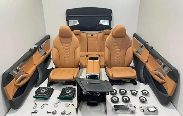BMW 8 G16 Interior set 7444789 7444788