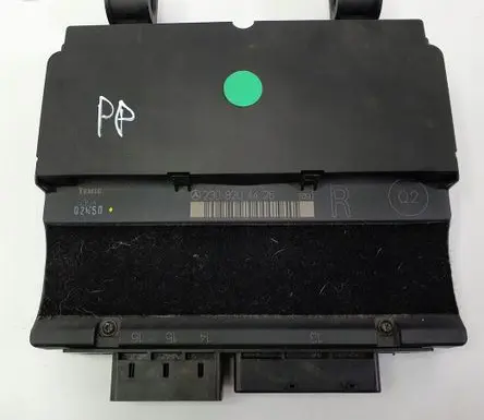 Mercedes-Benz SL R230 Seat control module 2308204426