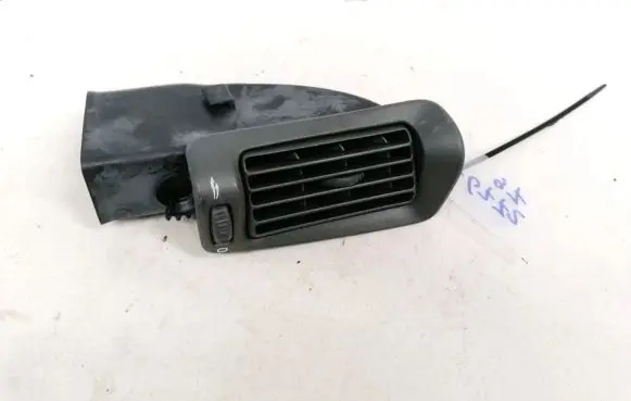 Dash center air vent grill