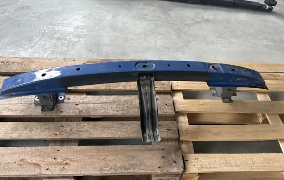 Opel Vivaro Front bumper cross member 