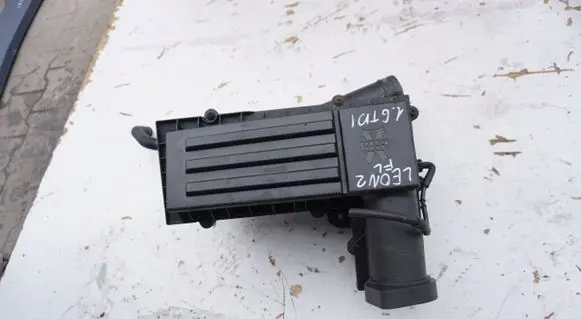 Seat Leon (1P) Air filter box OBUDOWAFILTRA