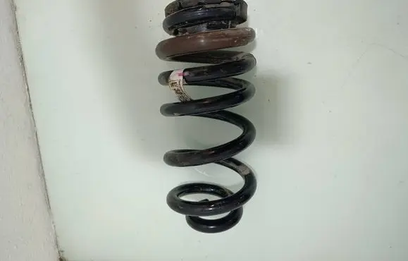 Dodge Durango III Rear coil spring