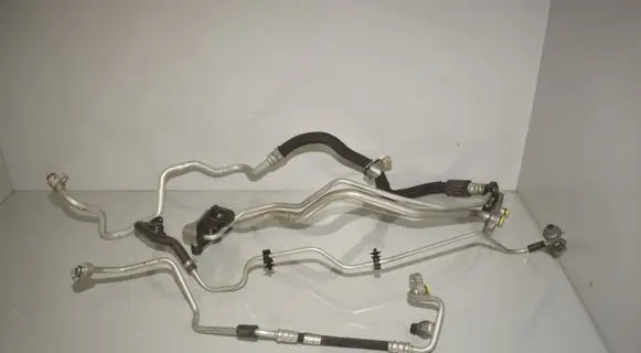 BMW X6 E71 Air conditioning (A/C) pipe/hose 9166097 7564592 9187635