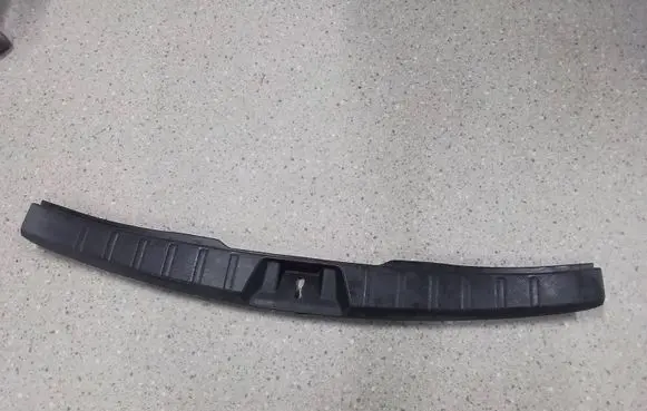 Subaru Forester SK Trunk/boot sill cover protection 94026SJ000