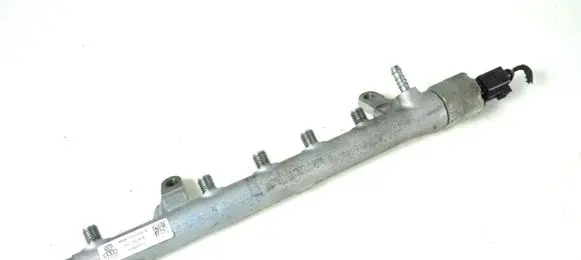 Volkswagen PASSAT B7 Fuel main line pipe 03L130089B 5WS40730AT
