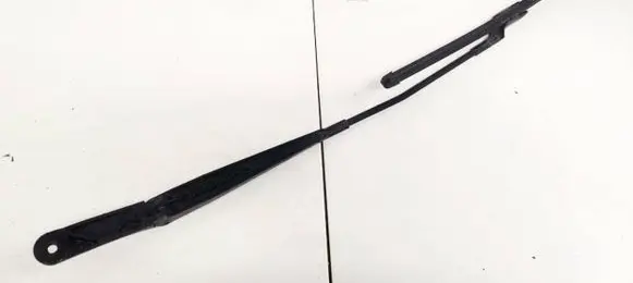 Volkswagen PASSAT B6 Front wiper blade arm 3C1955410B