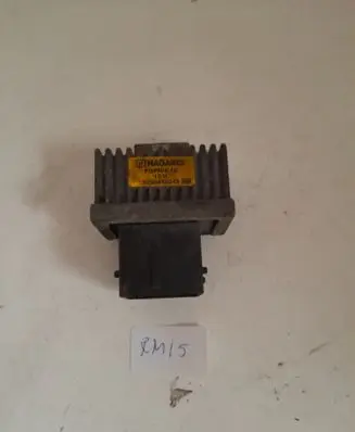 Renault Master III Glow plug pre-heat relay 8200942209A