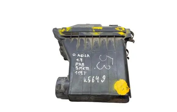 Opel Agila B Air filter box 1370073KA0 BP0149003880 K5649
