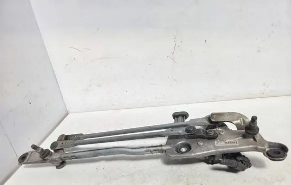 Peugeot 308 Front wiper linkage and motor 9810327980 3397021828 2606141314