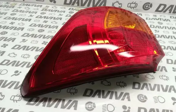 Lexus IS 220D-250-350 Rear/tail lights