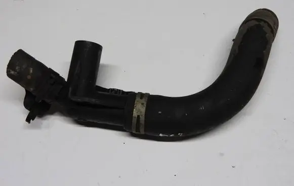 Citroen DS3 Engine coolant pipe/hose 9684589080