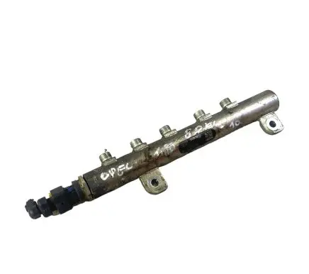 Opel Vectra C Fuel main line pipe 55209572 064114L4 0445214095