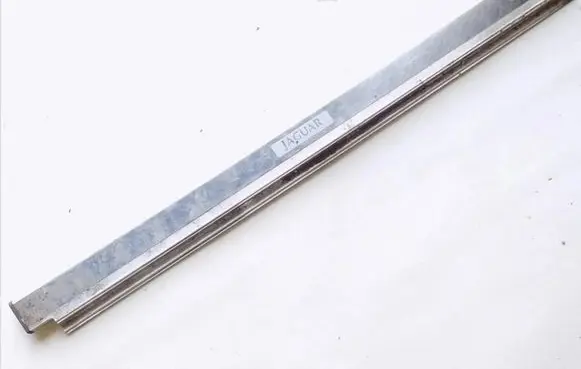Jaguar XJS Front sill trim cover 064000ER0