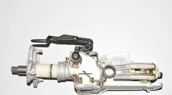 BMW 5 E60 E61 Steering wheel axle set 6780869