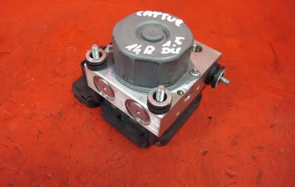 Renault Captur ABS Pump 476605492R