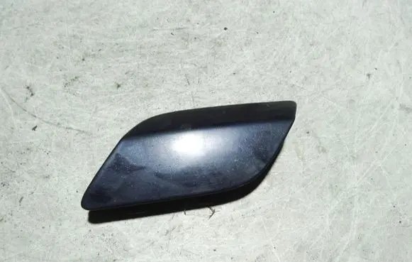 Headlight washer spray nozzle cap/cover