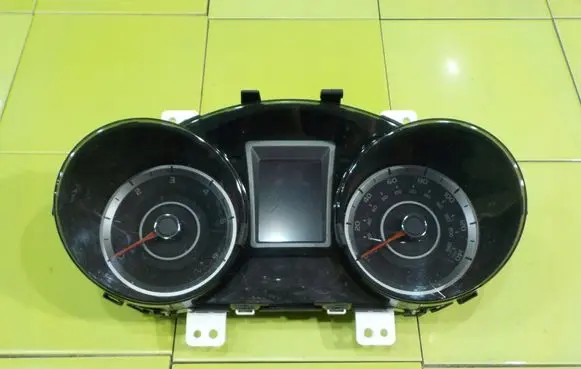 SsangYong Tivoli Speedometer (instrument cluster) 8022035340 ZP34