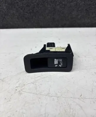 Mitsubishi Outlander Seat control switch 8610A051