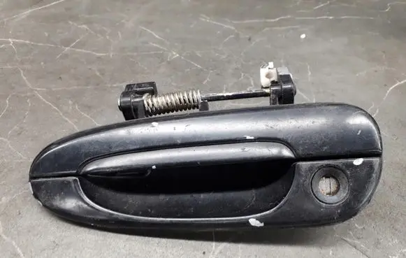 Mazda 626 Front door exterior handle
