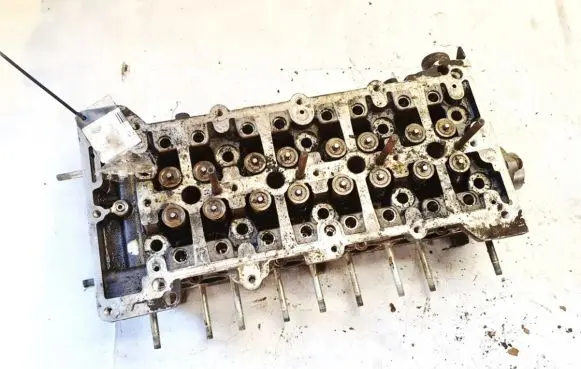 Opel Insignia A Engine head 55571949