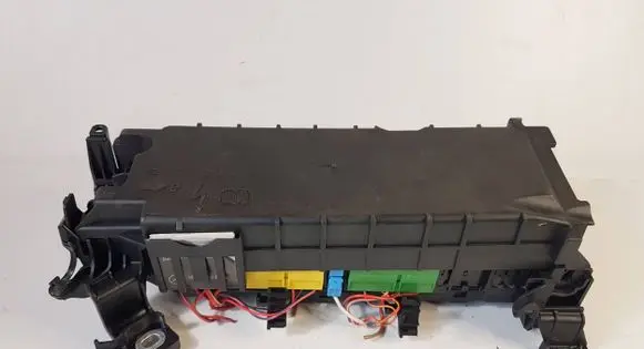 Mercedes-Benz GLA W156 Fuse box set A2455400140 A2465451440 53473591