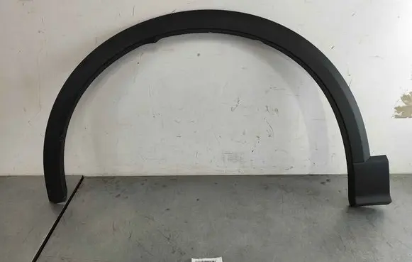 Audi Q2 - Front arch trim 81a8537174w3
