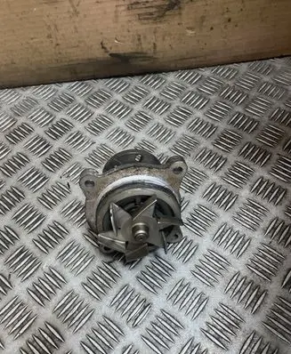 Land Rover Range Rover L405 Water pump AL308501CA