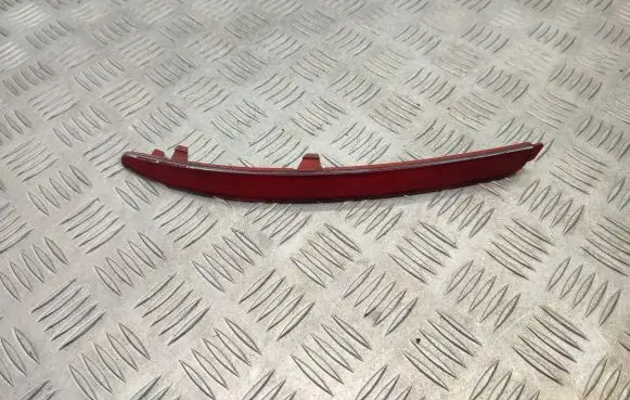 Skoda Octavia Mk2 (1Z) Rear tail light reflector 1Z0945105A