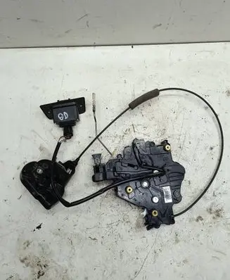 Volkswagen Transporter - Caravelle T5 Sliding door lock 7H0843654ED H00142F