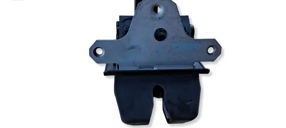 Volvo S60 Tailgate/trunk/boot lock/catch/latch 31335045