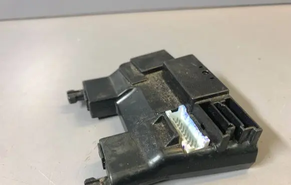 BMW 5 E60 E61 Other control units/modules 6938773