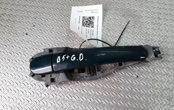 Volkswagen PASSAT B5.5 Rear door exterior handle 3B0837207
