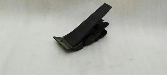 BMW 1 F20 F21 Accelerator throttle pedal 6853176