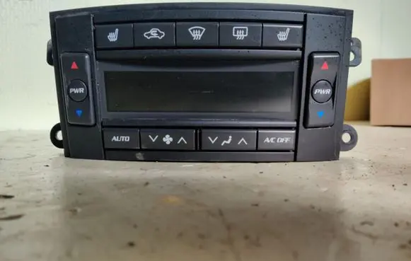 Cadillac CTS Climate control unit 25752261