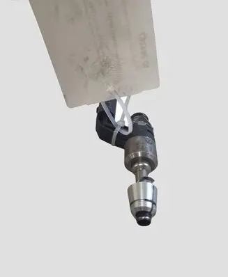 Volkswagen Golf VII Fuel injector 03C906036J
