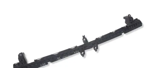 Volkswagen Touran III Front bumper mounting bracket 5TA805705A
