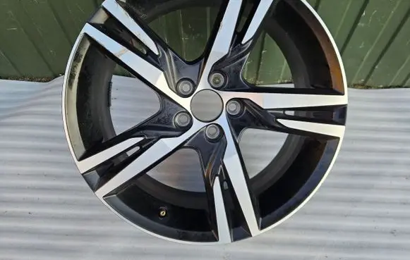Peugeot 508 RXH R18 forged rim 5X108