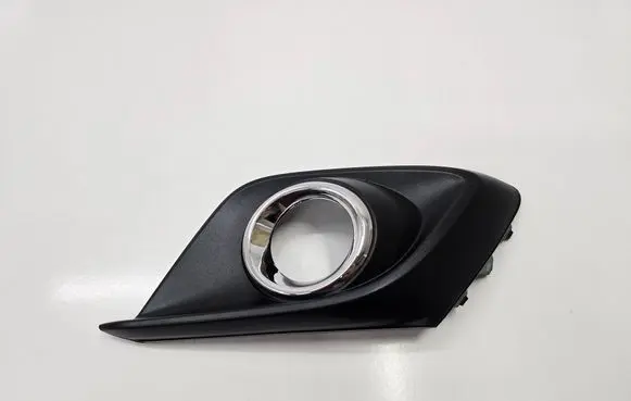 Mazda 3 II Front bumper lower grill BJE1-50C11