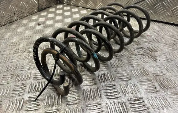 Mazda 3 I Rear coil spring 