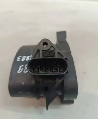 BMW 5 E39 Mass air flow meter 77870760