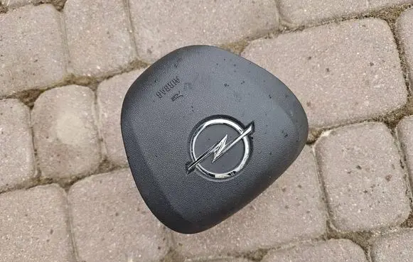Opel Insignia B Steering wheel airbag 39095623