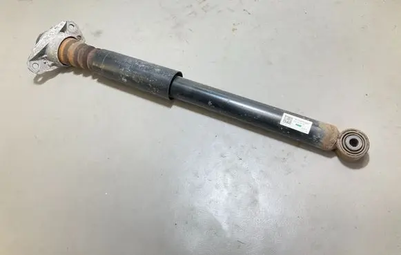 Audi Q3 8U Rear shock absorber/damper 5N0512011AR 166VWAADF216SR