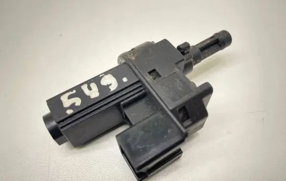 Ford Focus Brake pedal sensor switch 4M5T7C534AA