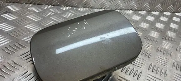 Mercedes-Benz E W211 Fuel tank cap A0005846517