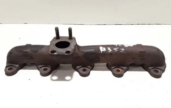 Volvo V60 Exhaust manifold