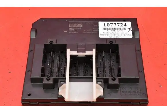 Skoda Octavia Mk3 (5E) Comfort/convenience module 5Q0937084DC