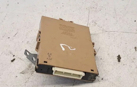 Toyota Prius (XW20) Other control units/modules 8911147050 2324005290