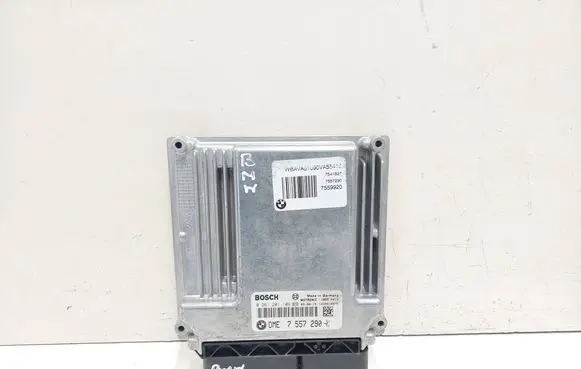 BMW 3 E90 E91 Engine control unit/module 0261201106 7557290 1039S10875